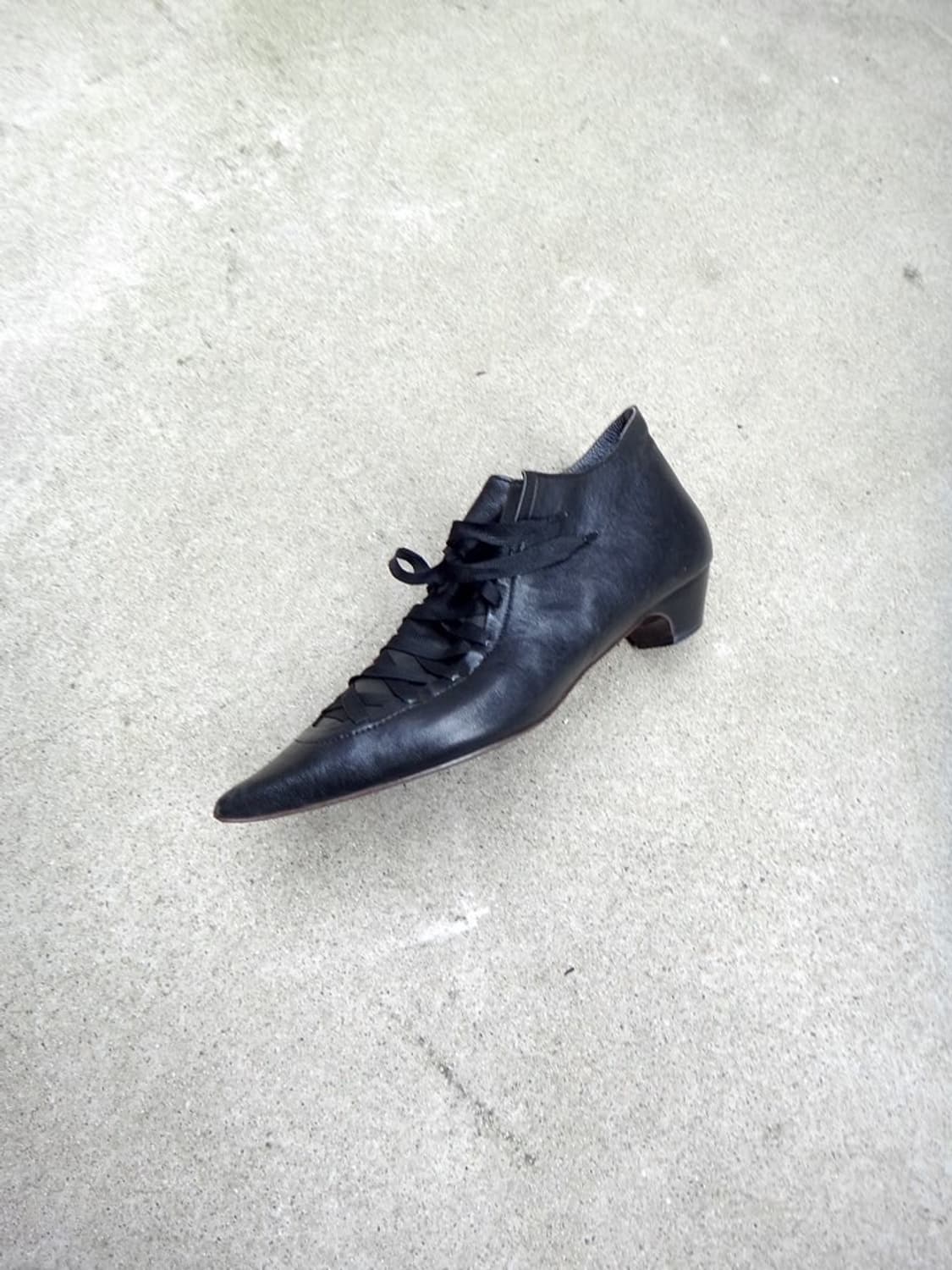 Point toe ankle strap shoes / black 상품이미지5