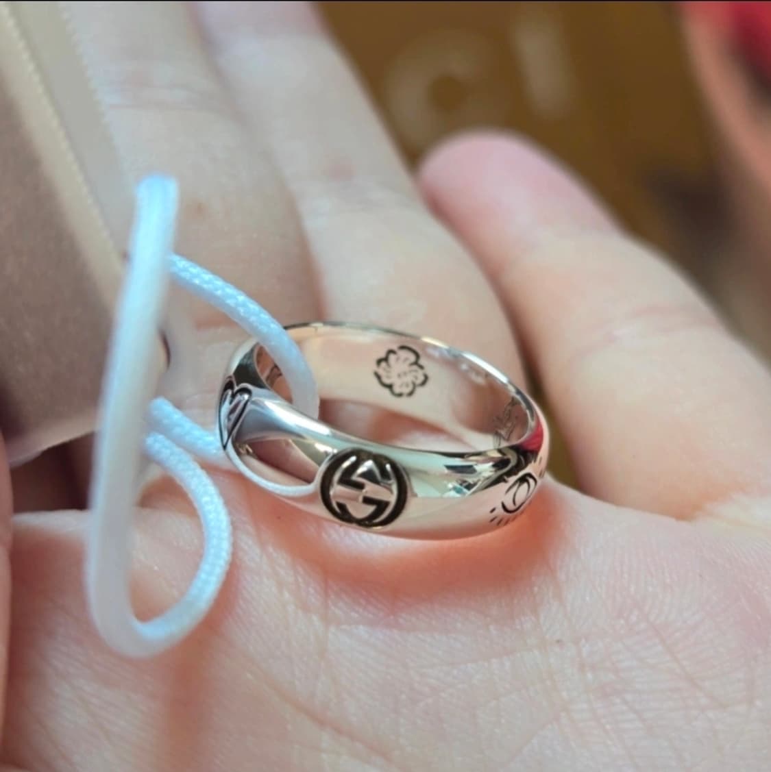 (새제품)구찌 블라인드 포 러브링 반지 7호 상품이미지3