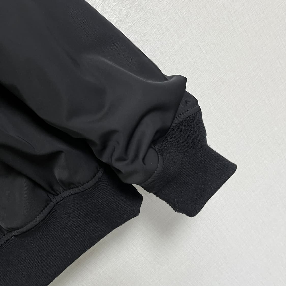 유니클로 봄버 자켓 상품이미지6