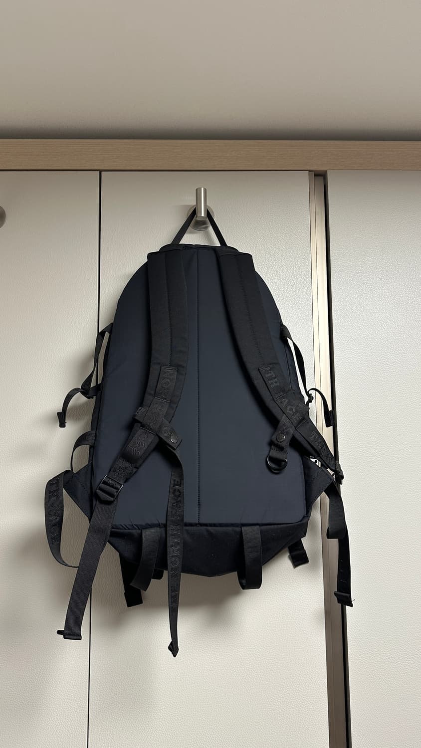 노스페이스 퍼플라벨 코듀라 나일론 데이팩 블랙 상품이미지2