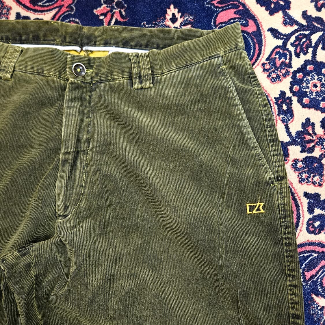 커터앤벅 올리브카키 코듀로이 레균러 팬츠 54size 상품이미지4