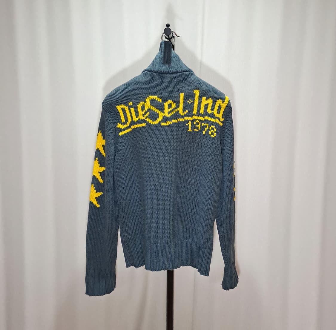 (택포) 디젤 스타패턴 니트집업 100 B46 상품이미지4