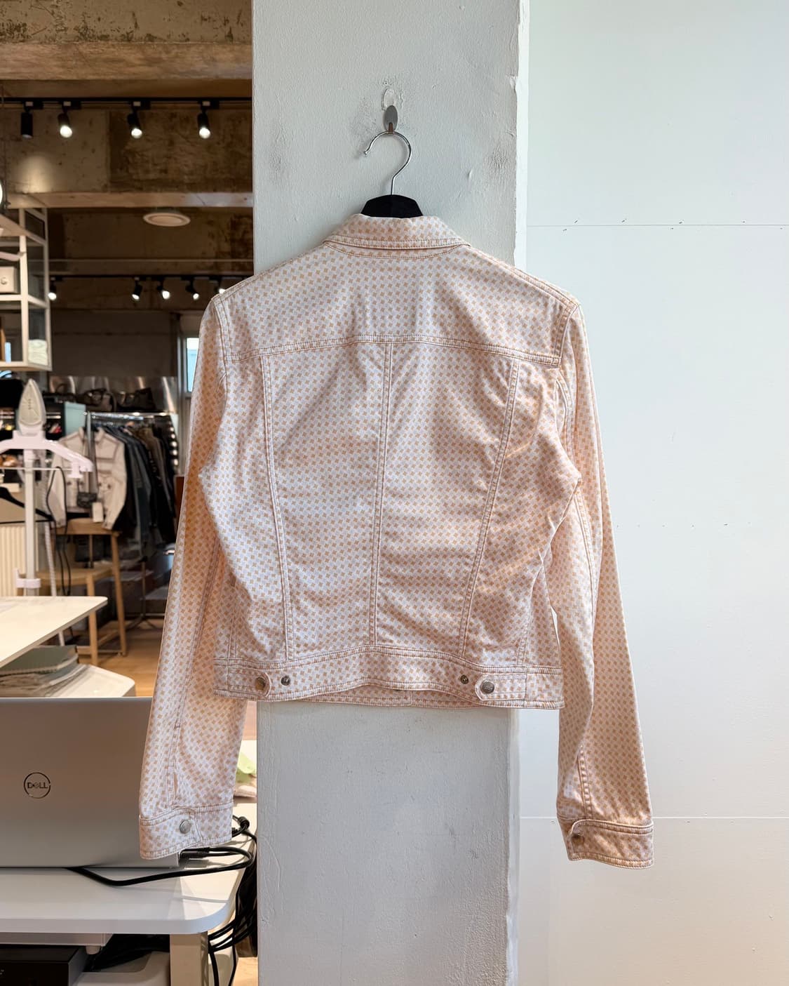 잔프랑코 페레 핑크 패턴 트러커 자켓  상품이미지7