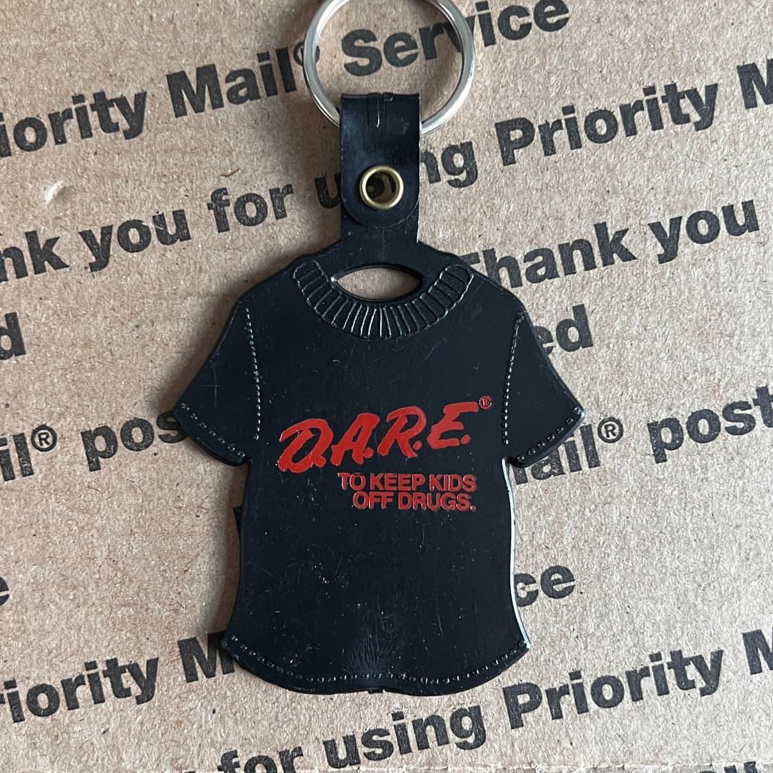 90s vtg DARE Shirt Keyring 상품이미지1