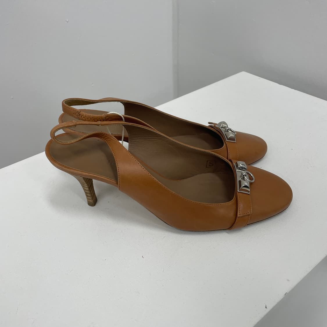 에르메스 구두 상품이미지2