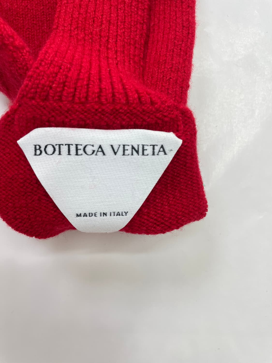 새상품 보테가베네타 울 캐시미어 장갑 넥워머 장갑 레드 컬러 상품이미지7