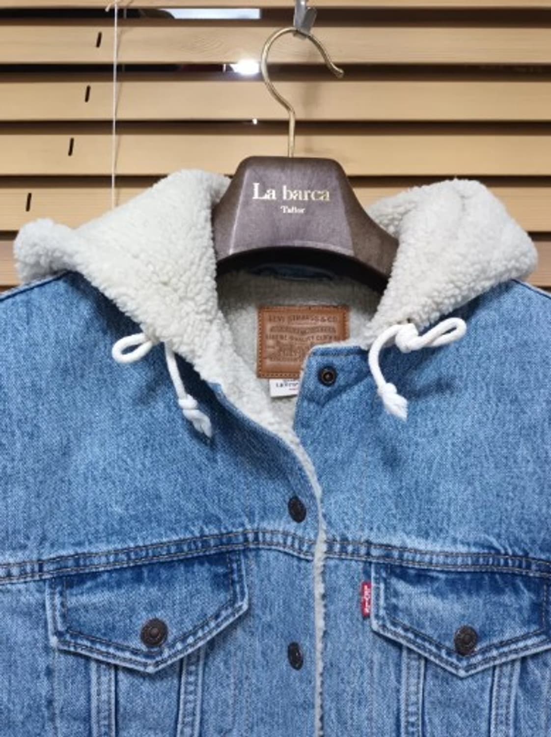 리바이스프리미엄 뽀글이데님후드점퍼 M사이즈 상품이미지1