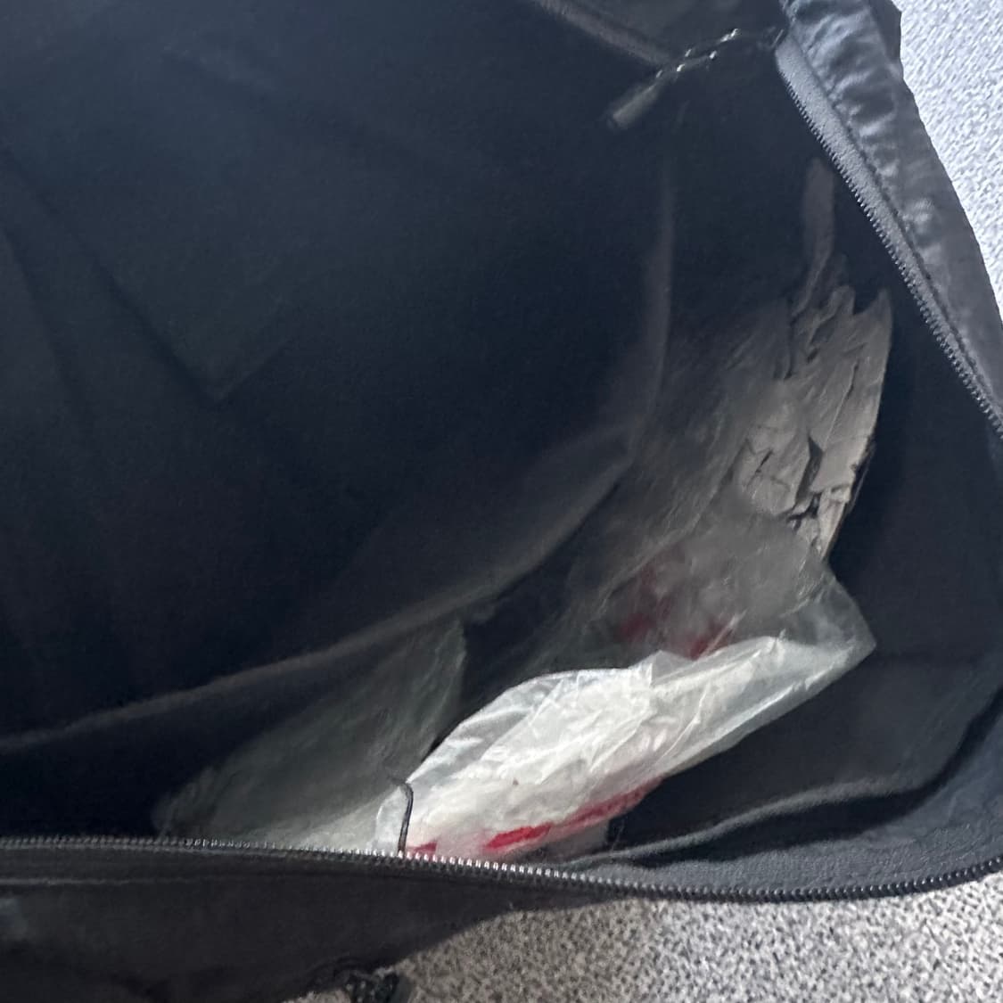 컬럼비아 고어텍스 메신저백 상품이미지4