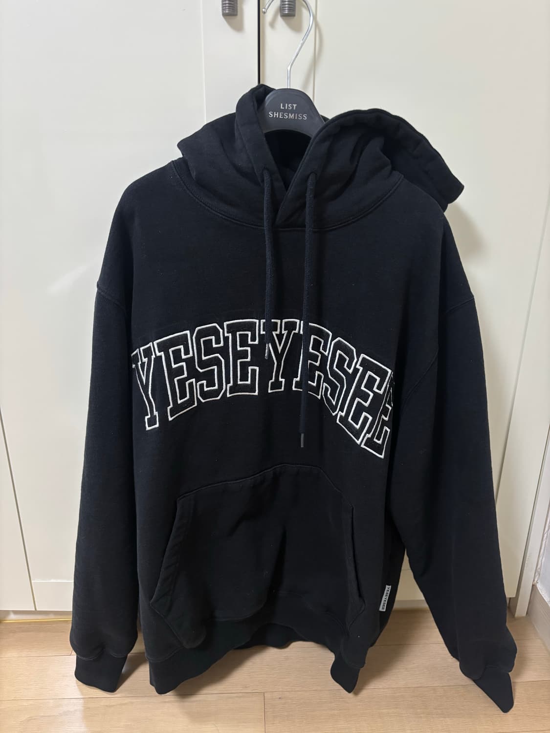 예스아이씨 후드티 블랙 상품이미지1