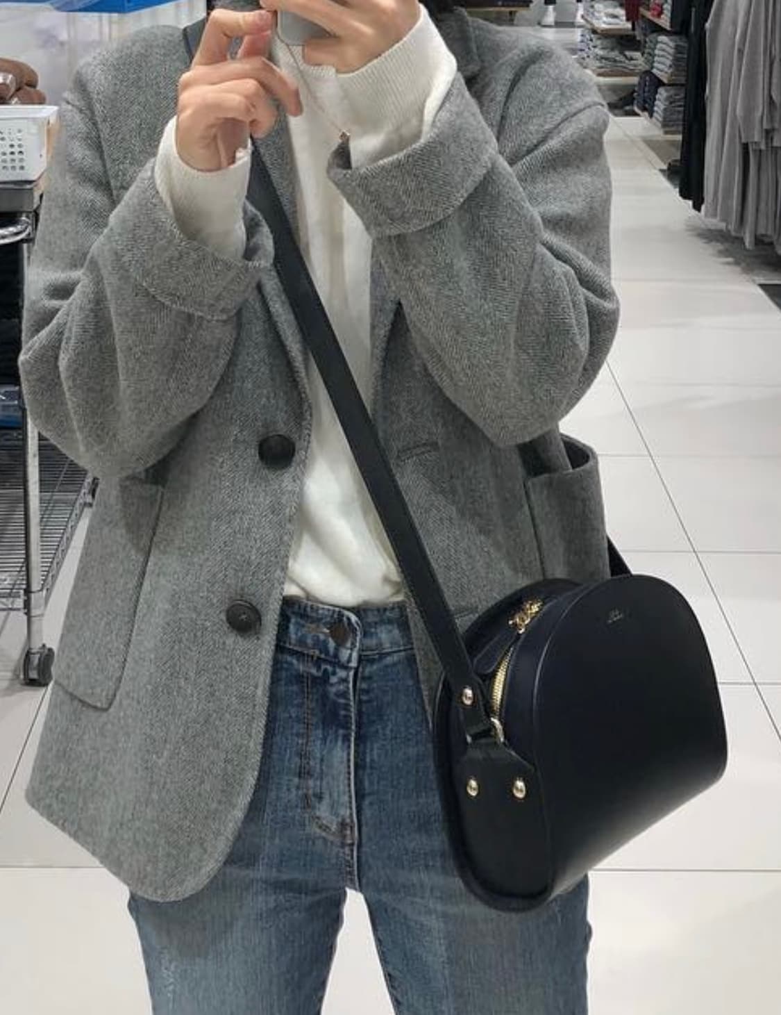 아페쎄 하프문 크로스백 상품이미지8