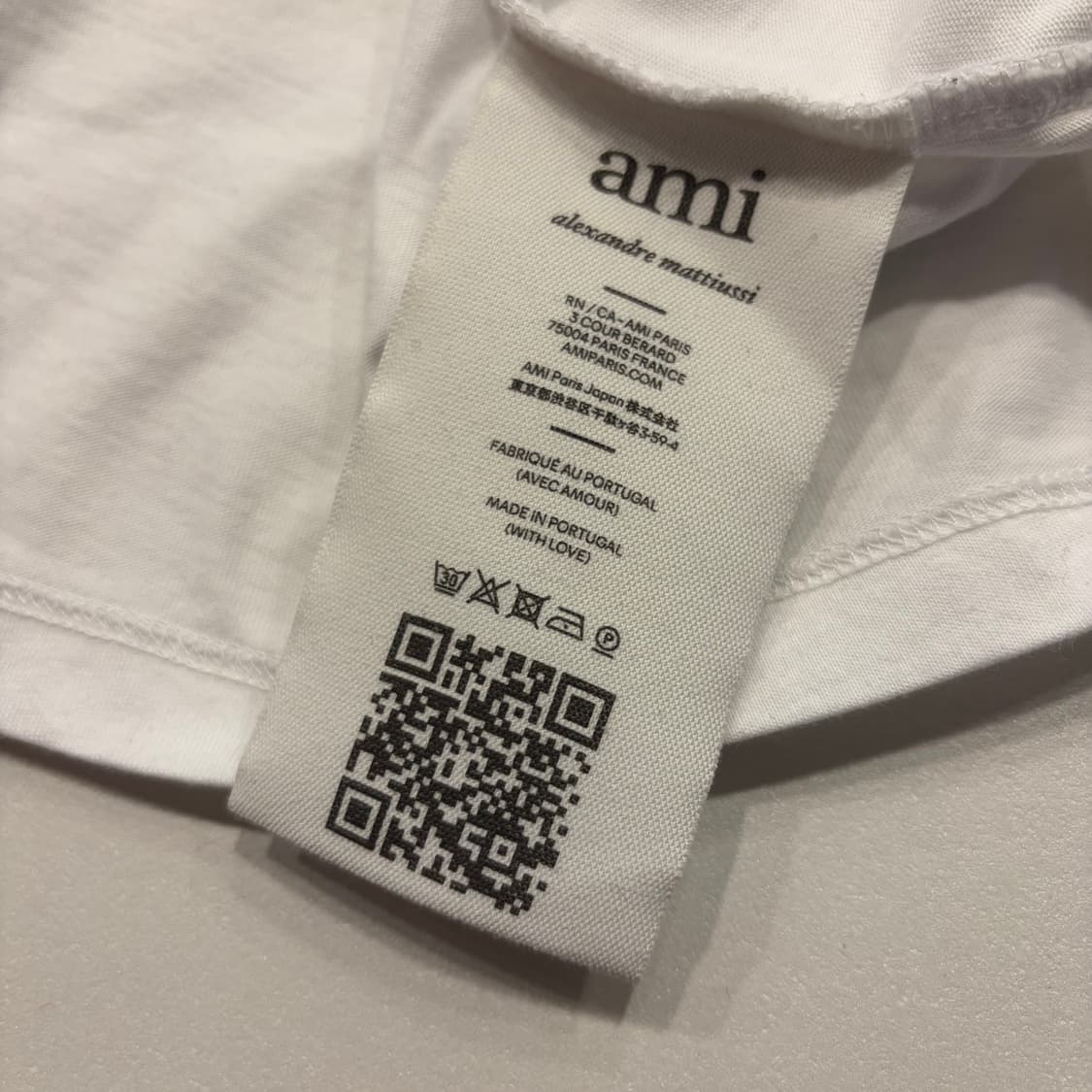 [L] 아미 스몰 하트 반팔티셔츠 화이트 C442 상품이미지8