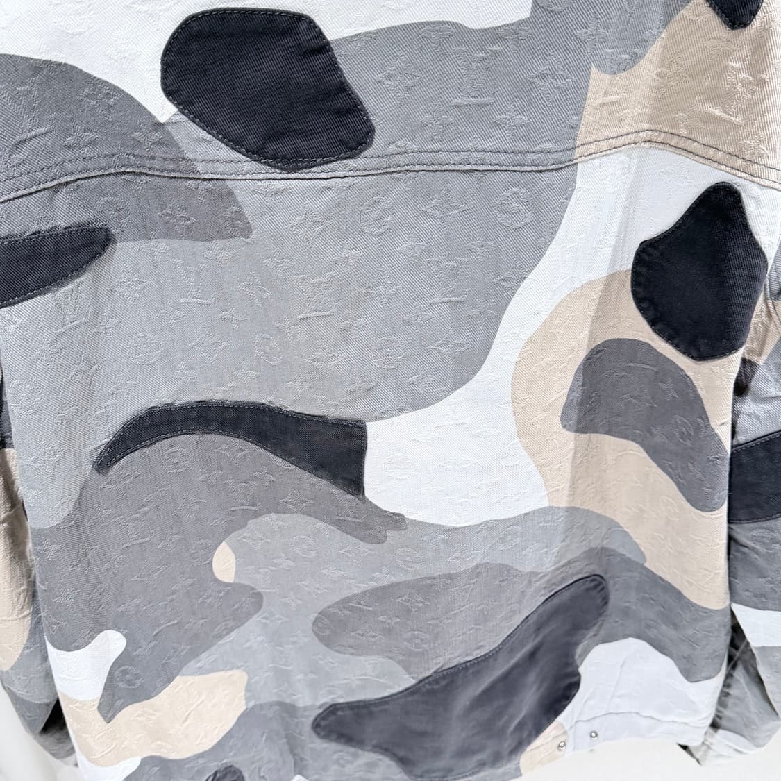 52 / 루이비통 모노그램 키드슈퍼 포트레이트 데님자켓 상품이미지5