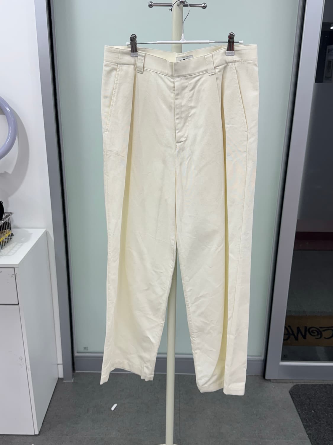 Cos 플리츠 바지 50  상품이미지1