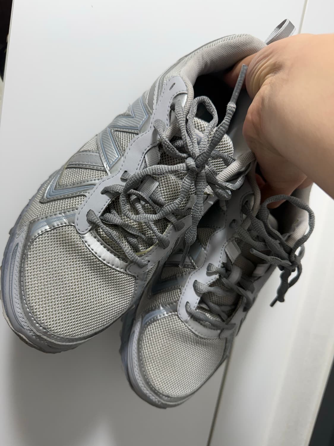 뉴발란스 410 V5트레일 러닝화 그레이 상품이미지2