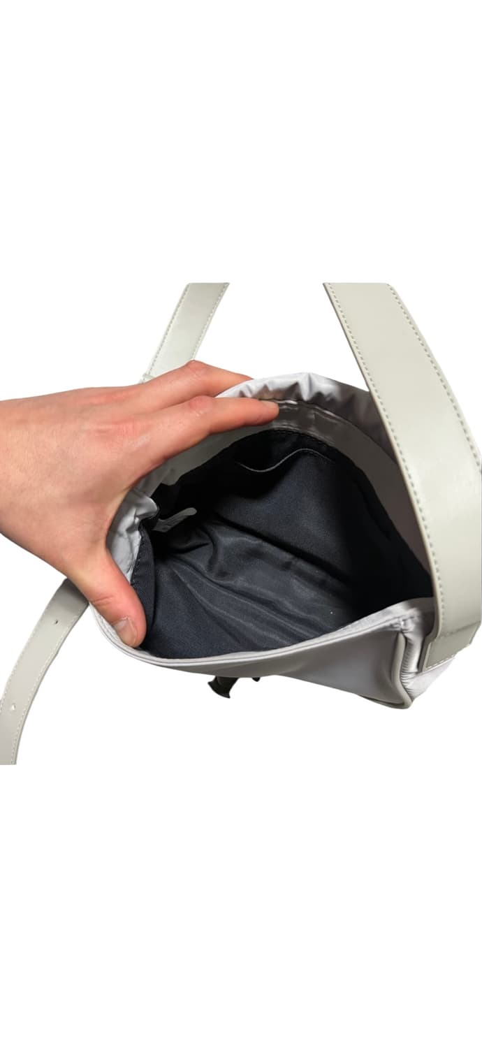 마땡킴 라이트 그레이 미니 버클백 상품이미지3