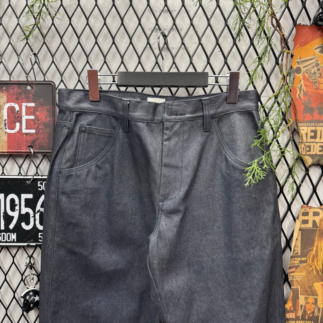 캘빈클라인 진스 워시드 데님 팬츠 후면 니 패널 포인트 그레이청 상품이미지3