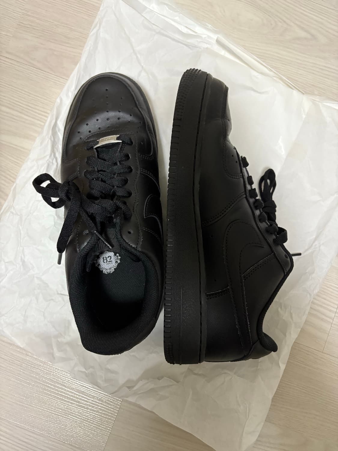 나이키 에어포스 1 07 로우 트리플 블랙 260 상품이미지2