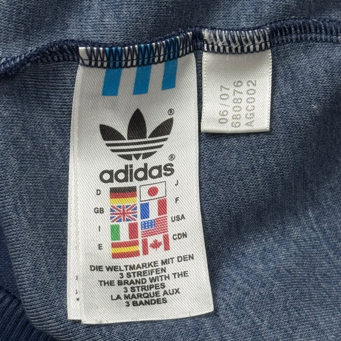 (95) 아디다스 트랙탑 후드플락 네이비 상품이미지4
