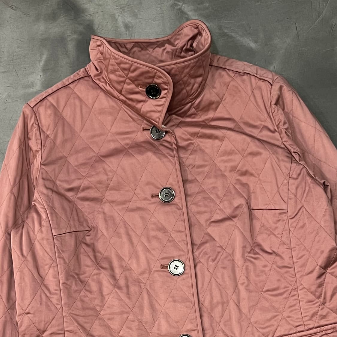  버버리 퀼티드 자켓 y14593 상품이미지3