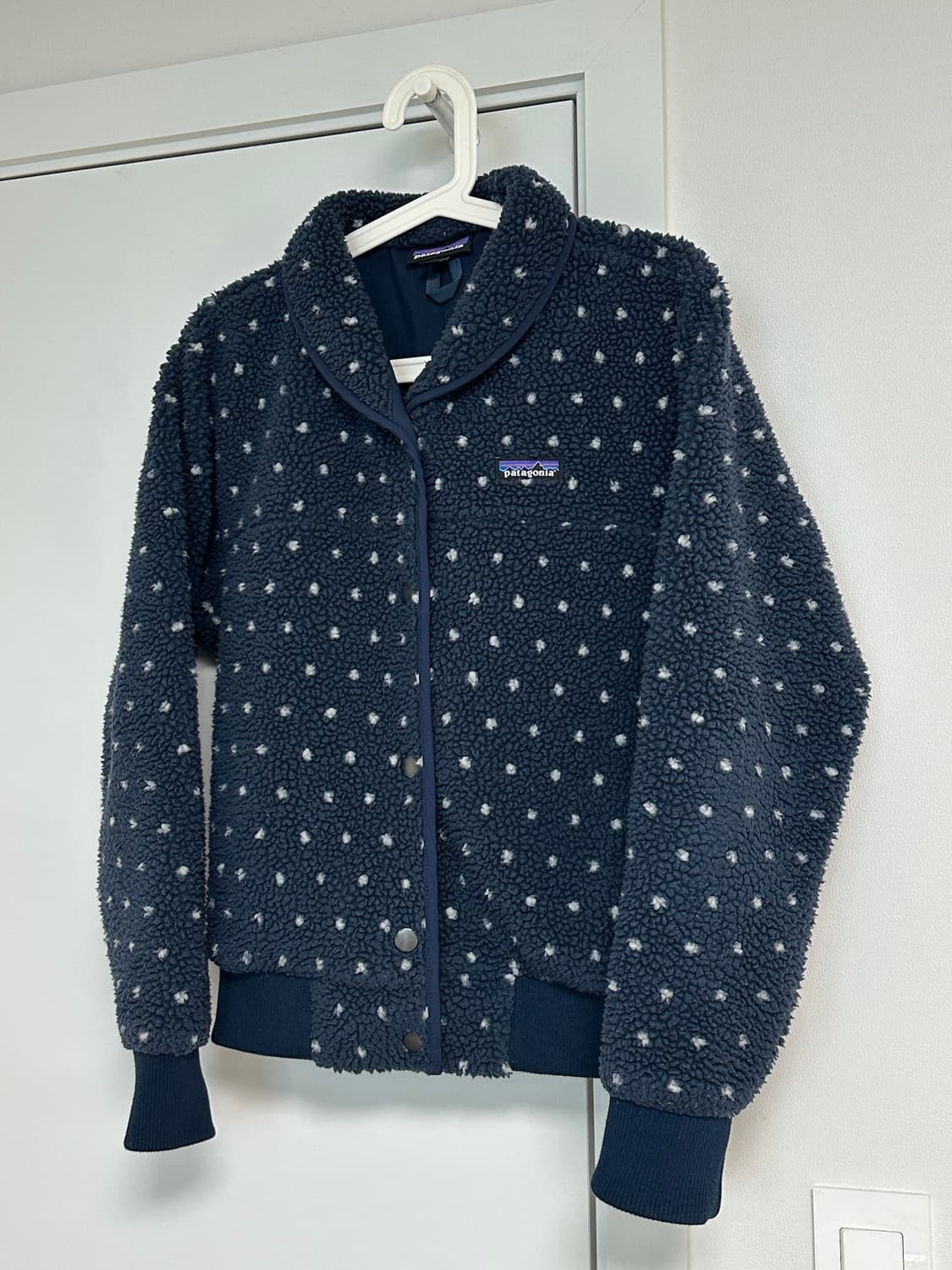 파타고니아 도트 땡땡이 플리스 자켓 네이비 상품이미지2