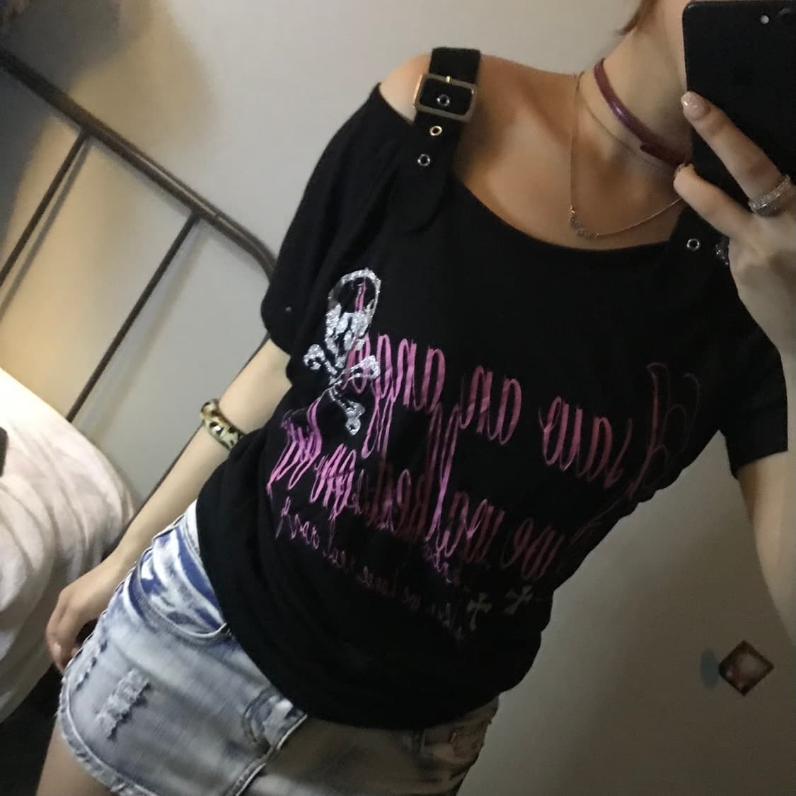 Lazy Daisy 레이지데이지 고스펑크 락 버클 티 상품이미지3