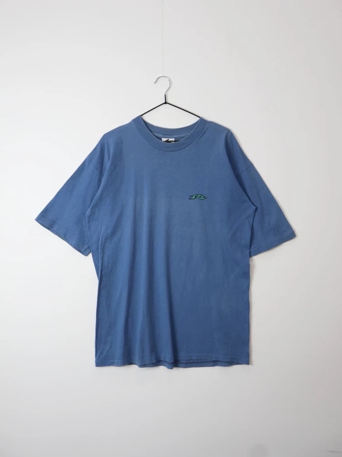 Rusty Surf Graphic Tee 상품이미지4