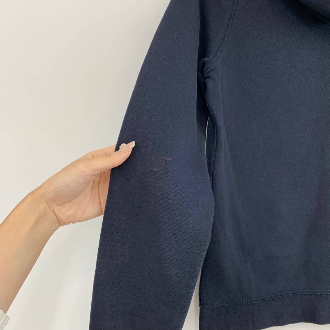 아베크롬비 딱붙핏 자수로고 네이비 후드집업 상품이미지5