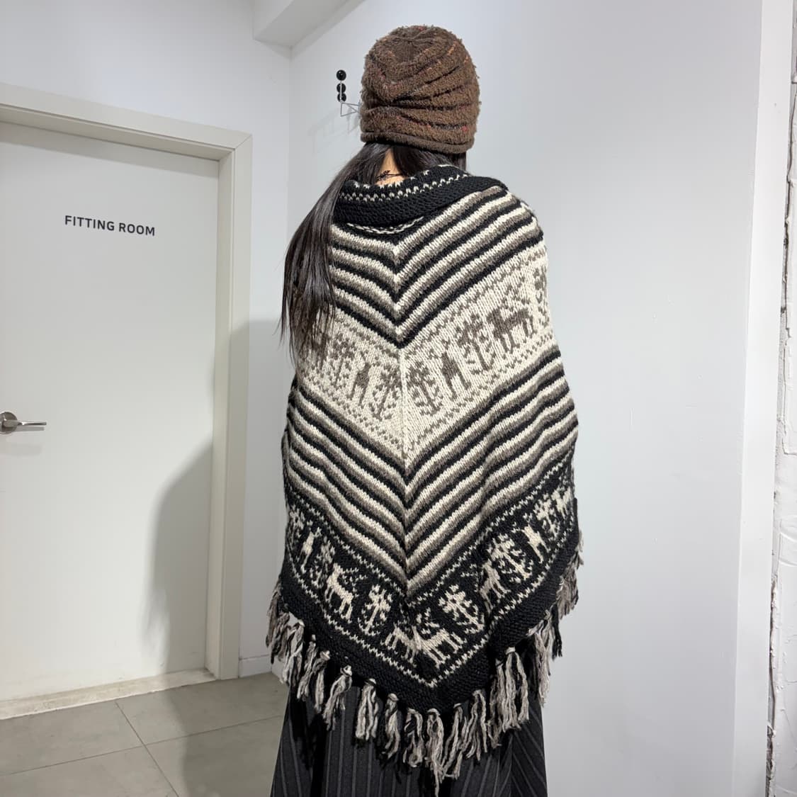 노르딕 모리 케이프 망토 상품이미지4