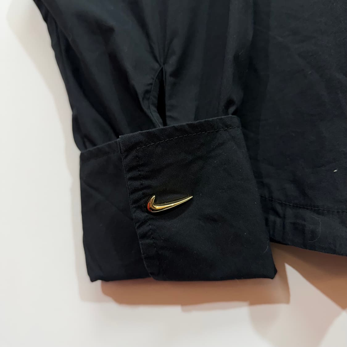 나이키 미니멀 포인트 셔츠 자켓 상품이미지4