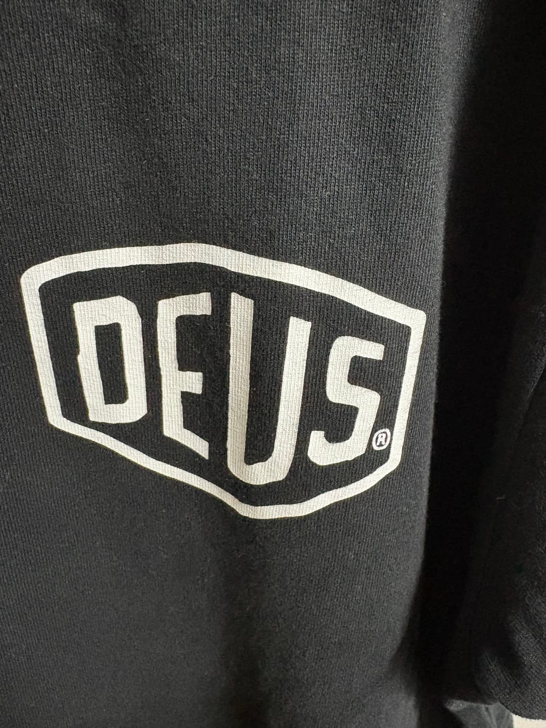 데우스 엑스 마키나 반팔티 상품이미지3