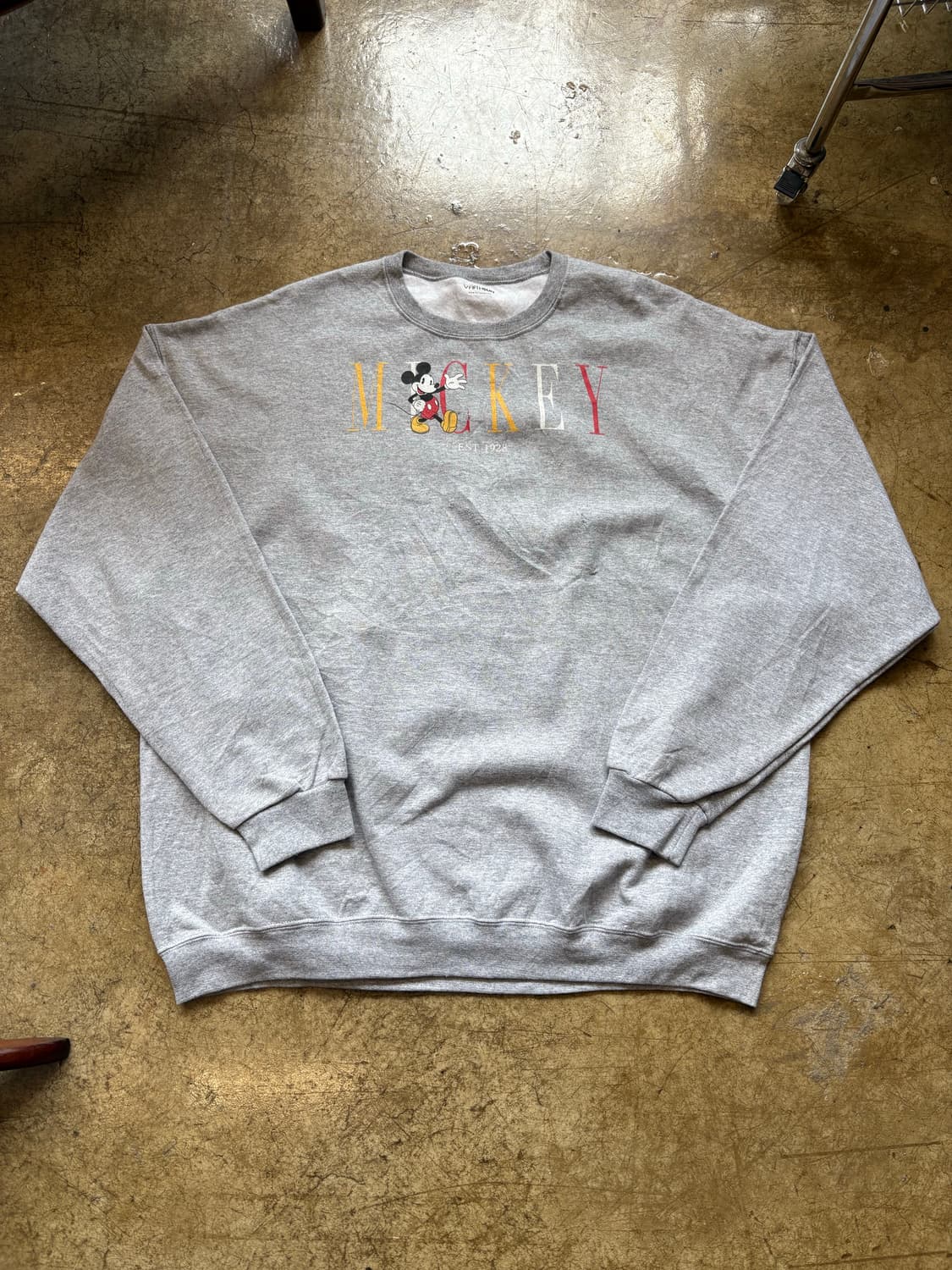 빅사이즈 미키 그레이 스웻셔츠 상품이미지1