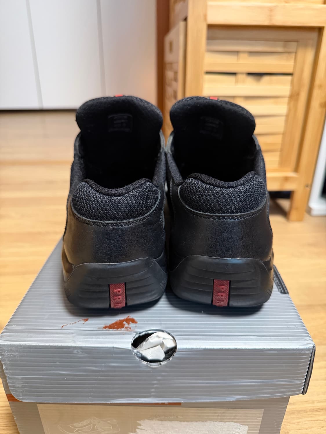 프라다 스포츠 빈티지 아메리카컵 00s uk6.5 상품이미지3