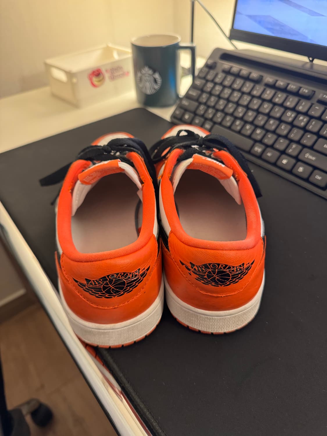 [280]조던1 로우 OG 스타피쉬 상품이미지3