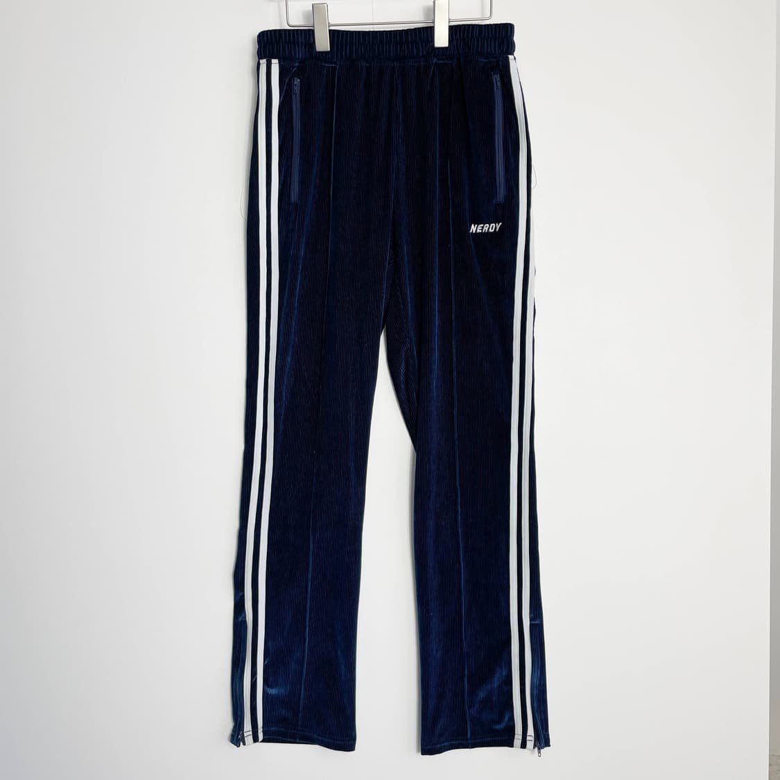 F1 널디(NERDY) 코듀로이 벨벳 트랙 팬츠 네이비 M사이즈 상품이미지1