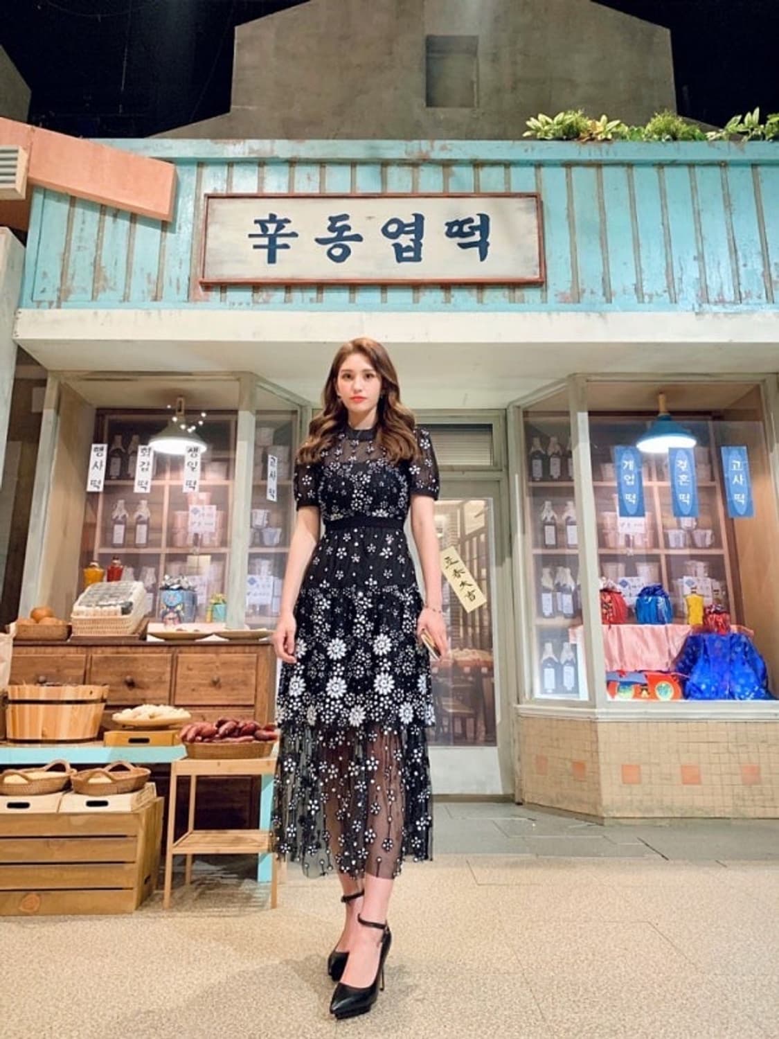 셀프포트레이트 시퀸원피스 상품이미지2