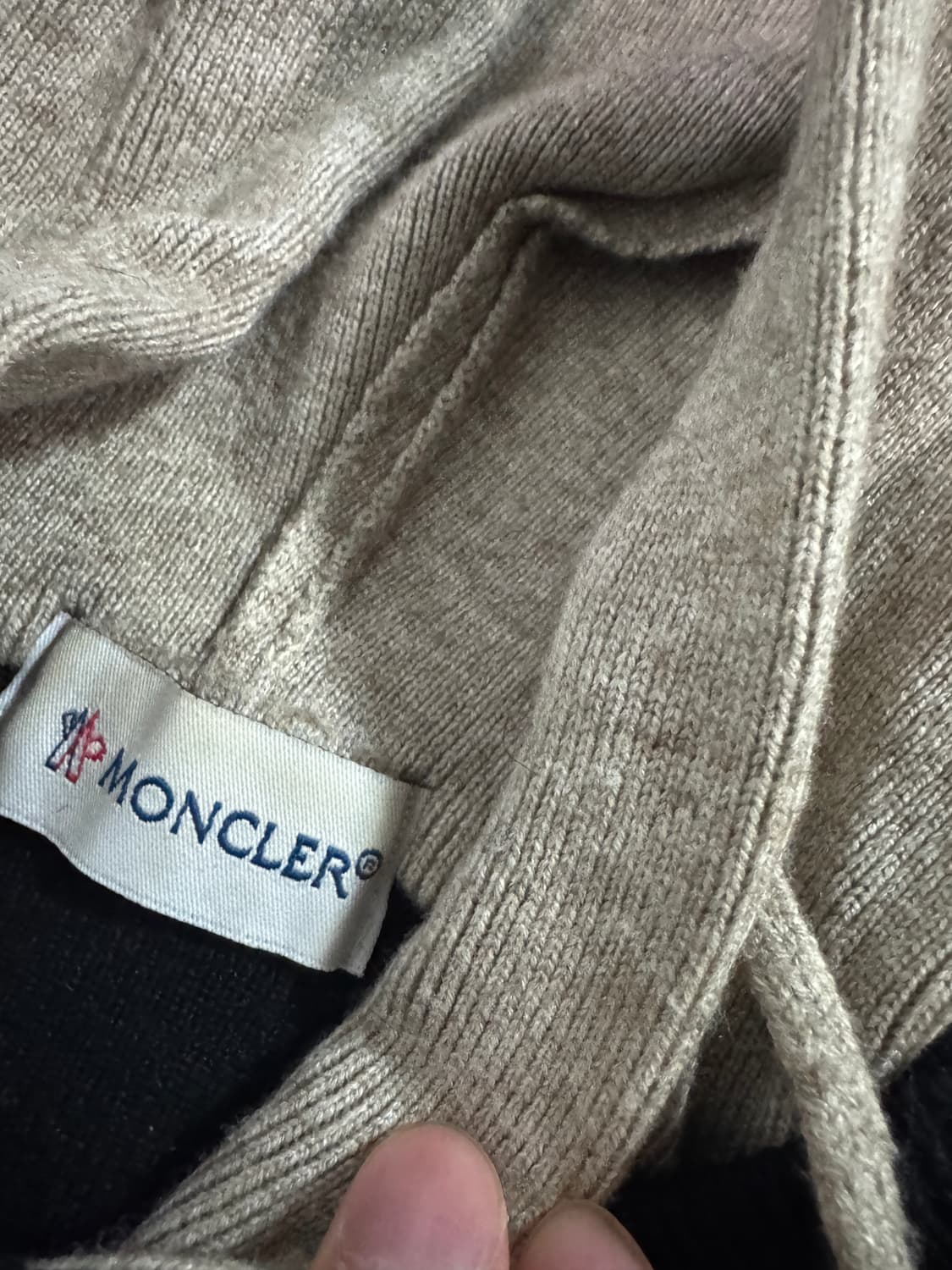 여성 몽클레어 커스텀 니트 후드티 s 상품이미지3