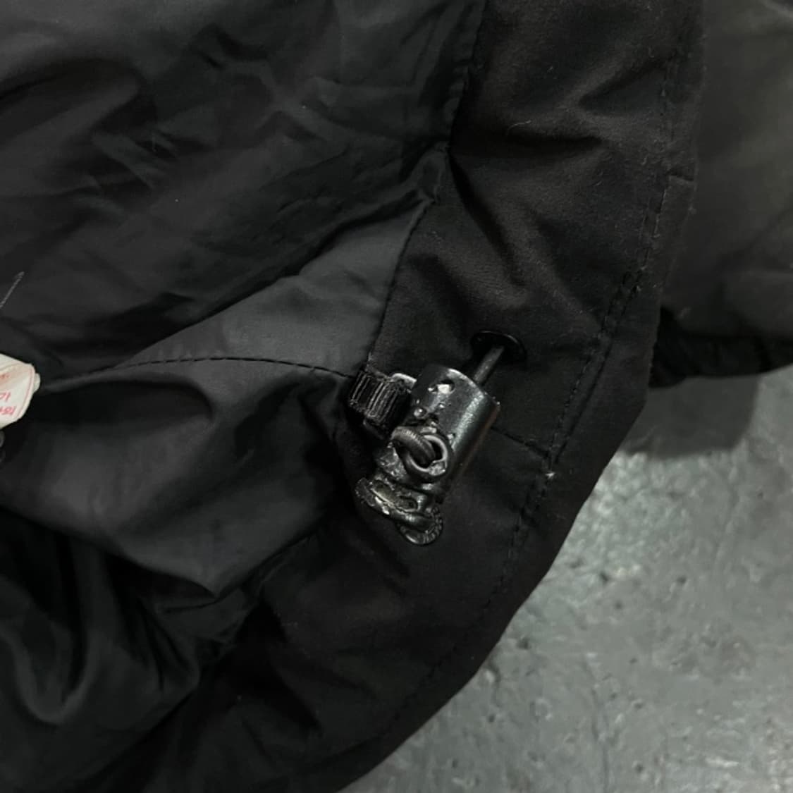 100 데상트 패딩 상품이미지5