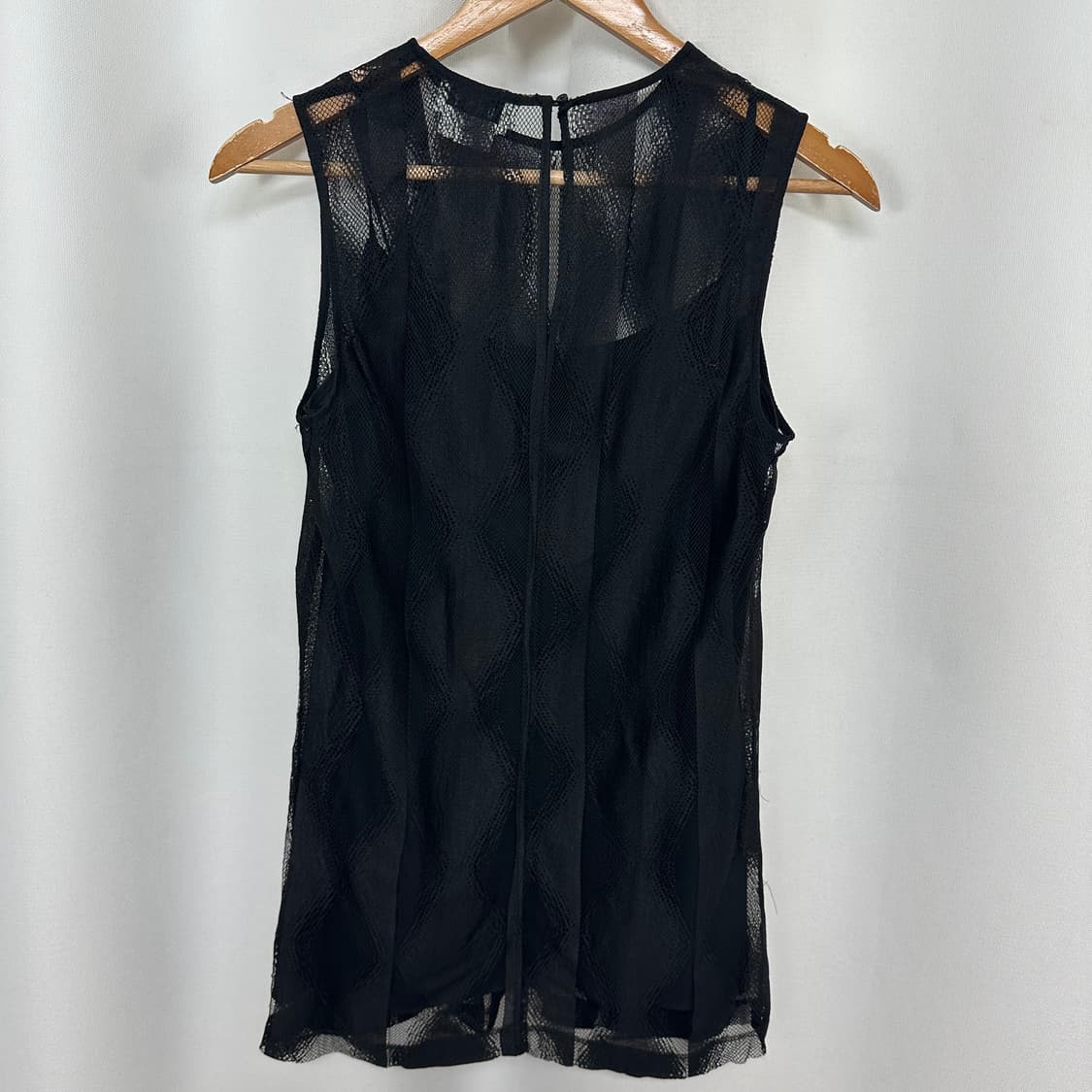   DKNY 여자 시스루 민소매 블라우스티 검정 S 상품이미지5