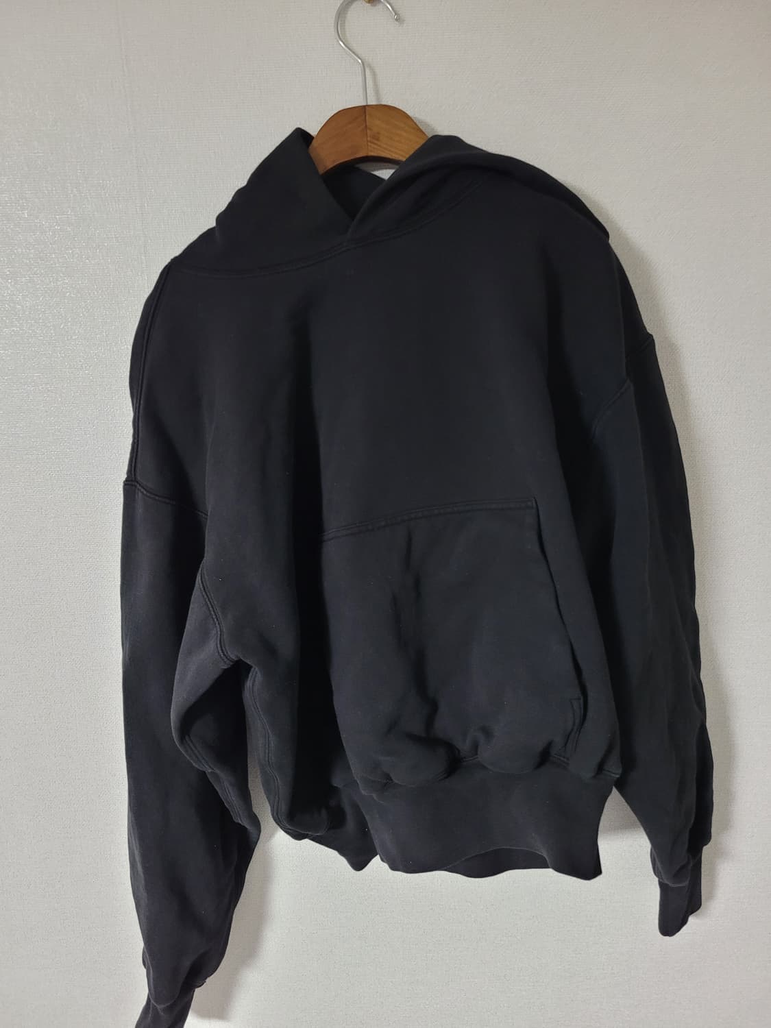 가슴64 이지갭 후드티 상품이미지1