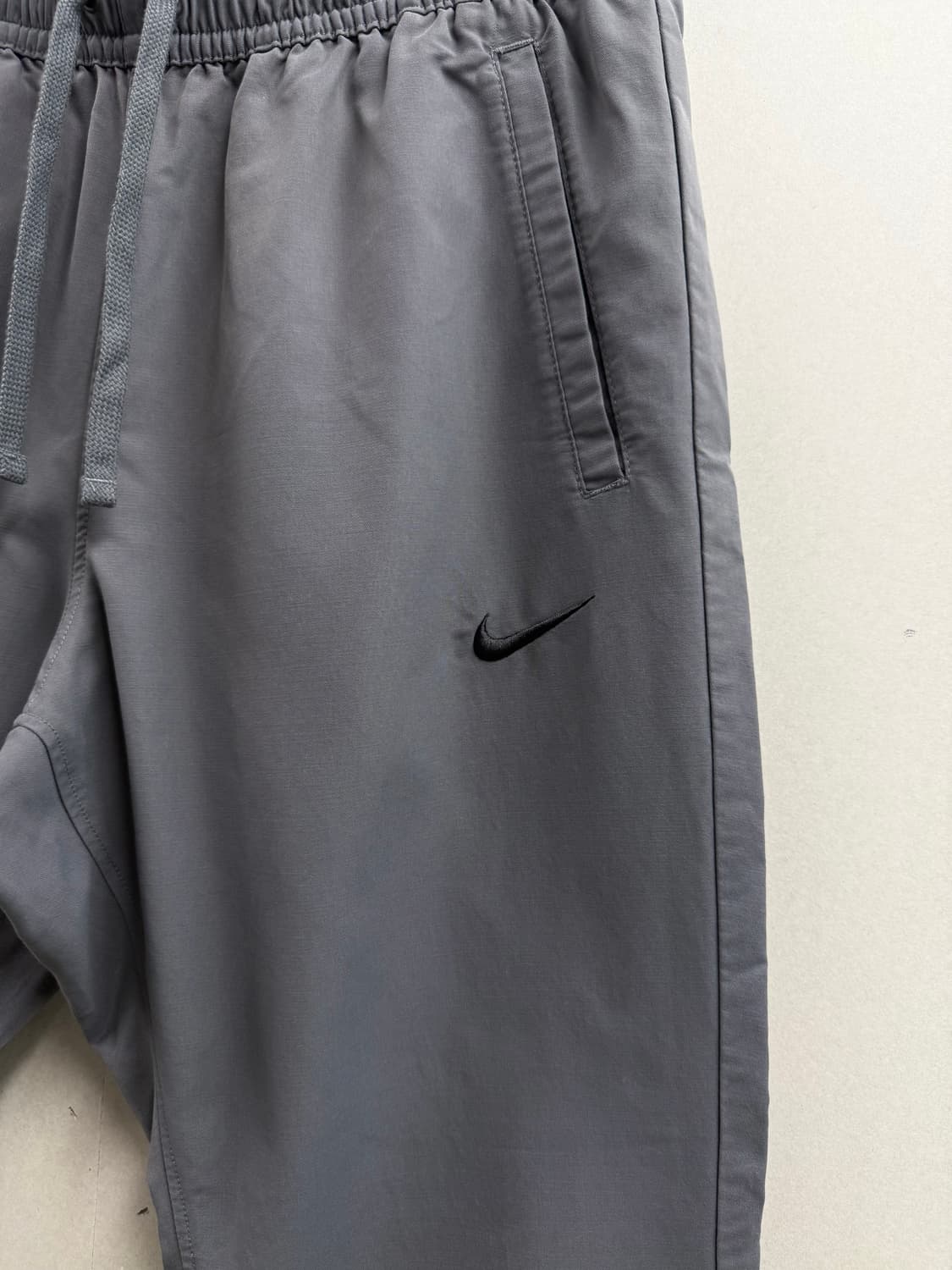 남성 L-XL / 나이키 조거팬츠 차콜 상품이미지3