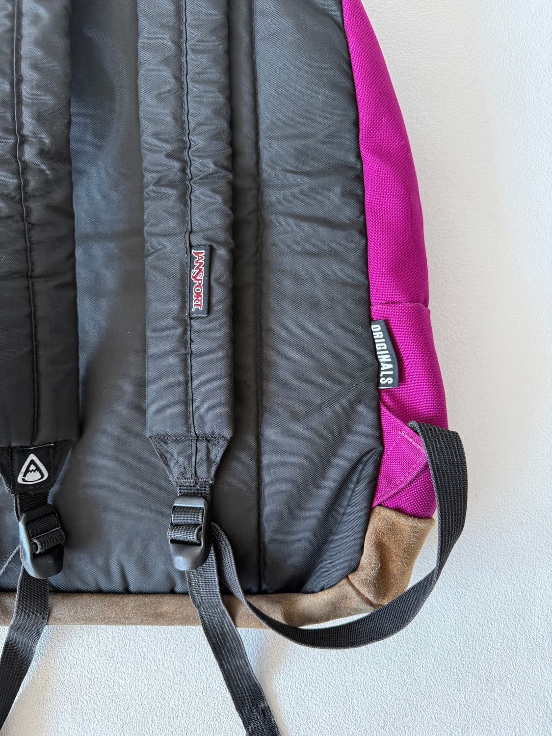 잔스포츠(JANSPORT) 백팩(하단 스웨이드) 상품이미지5