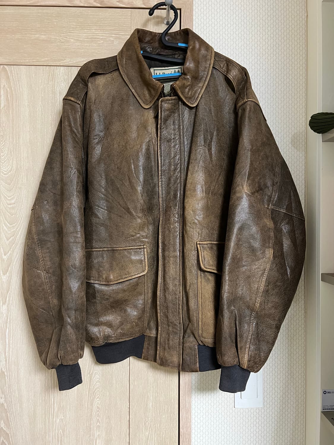 엘엘빈 a2 플라이트 레더자켓 상품이미지1