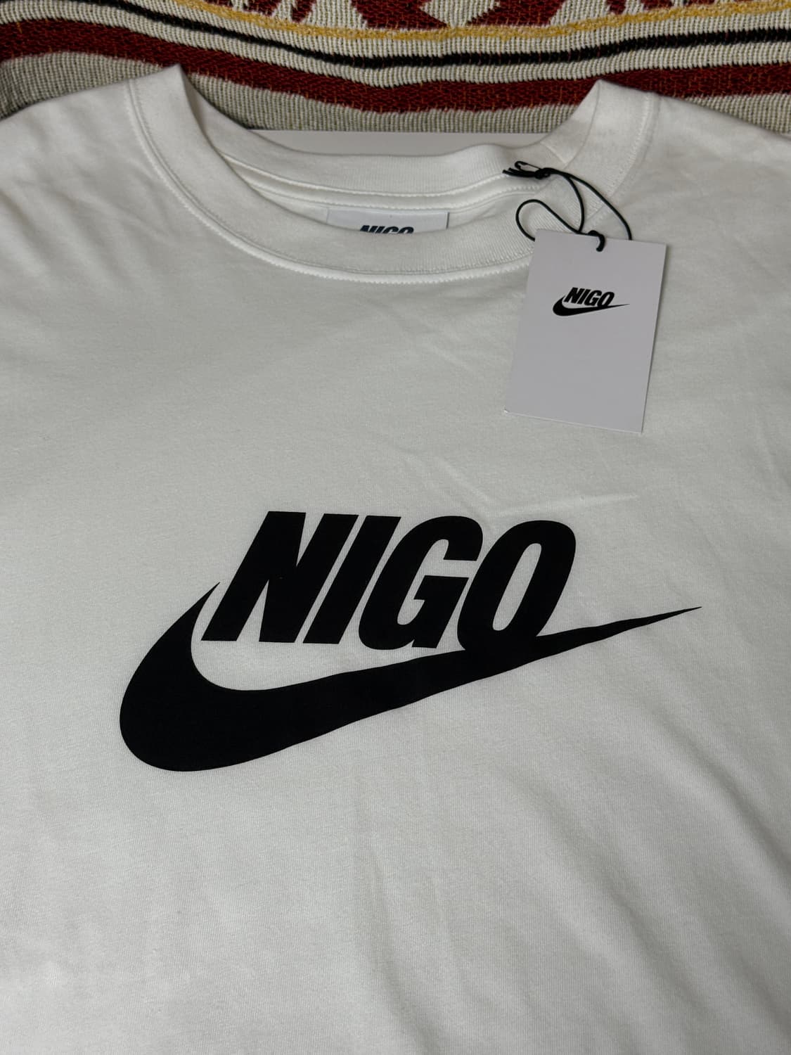 NIGO 나이키 콜라보 반팔티 / 2024 한정판 오버핏 화이트 상품이미지1