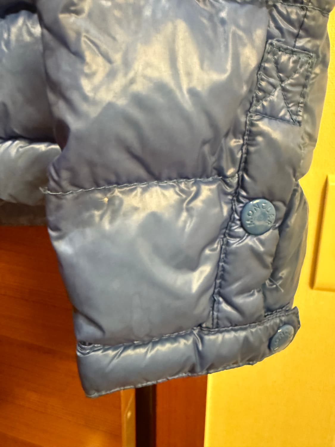 몽클레어 라이트 패딩 상품이미지2