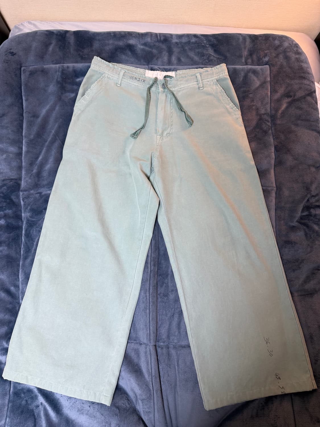 ERL DISTRESSED CHINO (ARMY GREEN) 상품이미지1