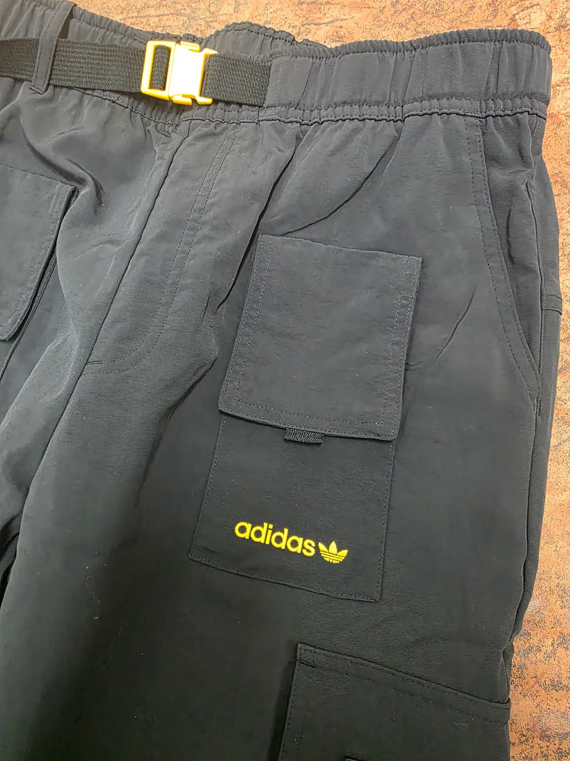 아디다스 테크 팬츠 L 상품이미지5