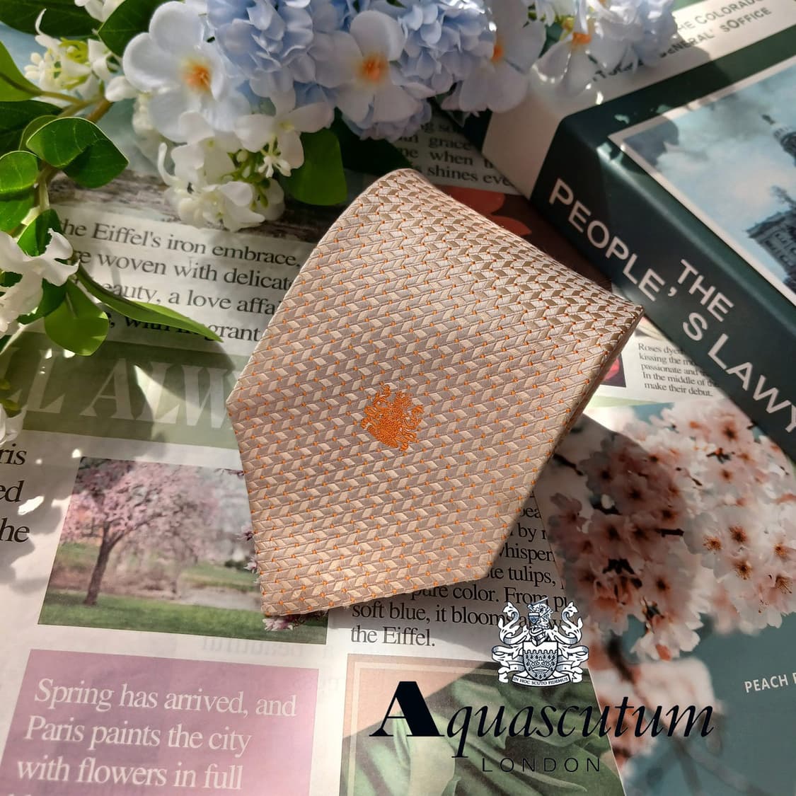 아쿠아스큐텀 실크 오렌지 패턴 넥타이 8.5cm A~B등급 E944
 상품이미지2