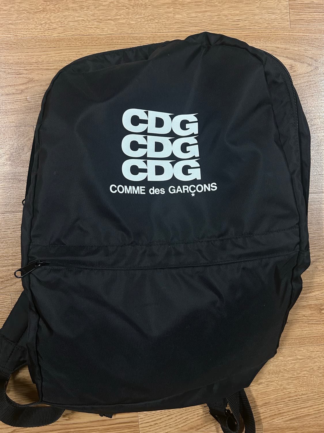 꼼데가르송 백팩 상품이미지1