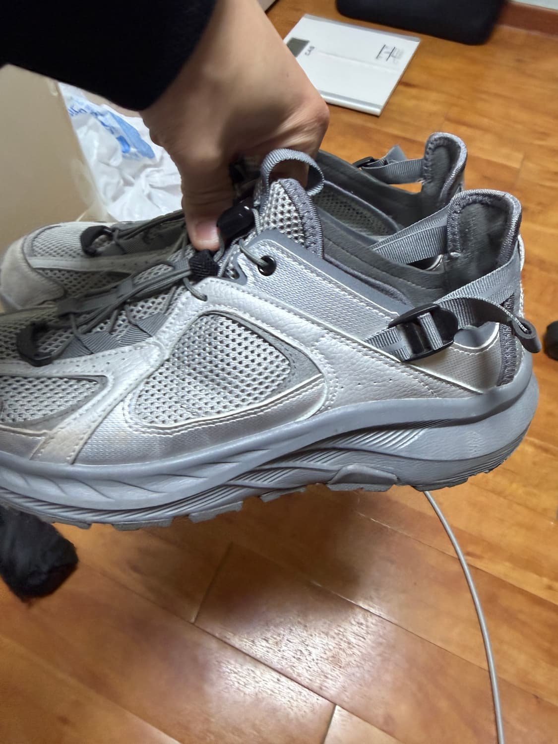 슈펜 트레일 슈즈 270사이즈 판매 상품이미지5