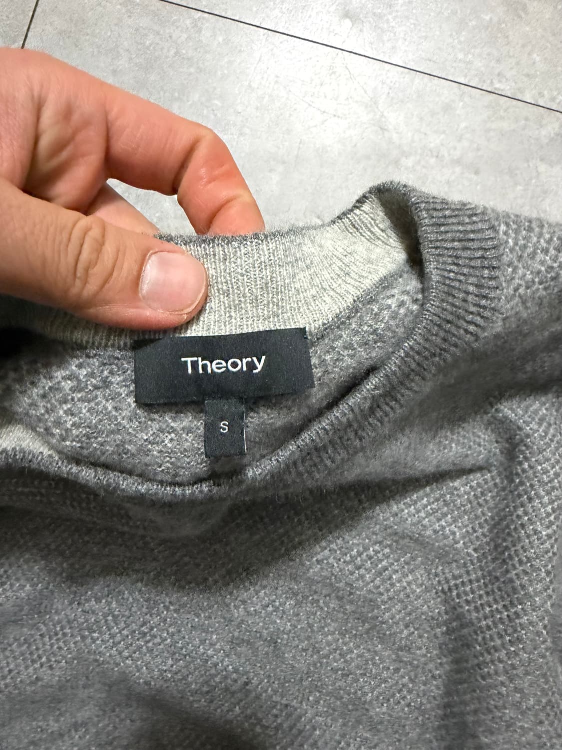 띠어리 캐시미어 100 그레이 빈티지 울 니트  95 size   상품이미지2